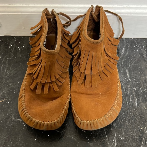 Shoes - Moccasins